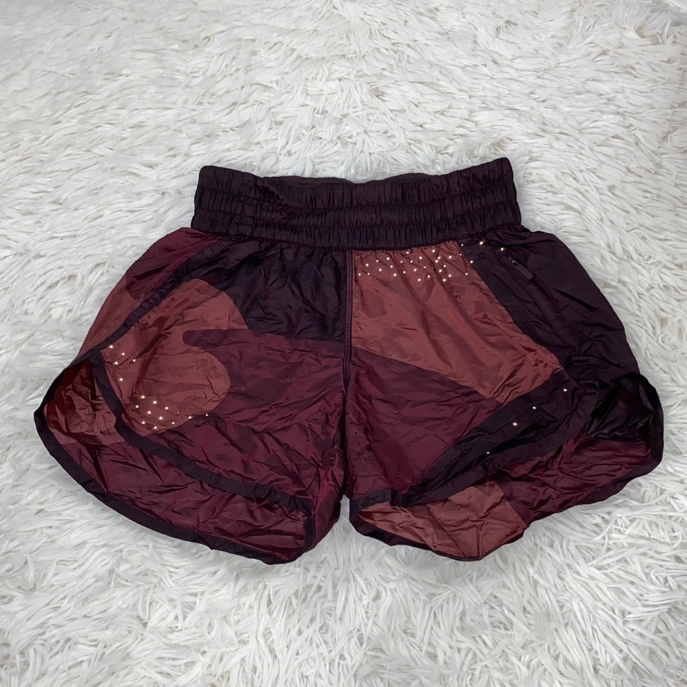 Lululemon Patch Game Short *4" Redwood / Black Cherry / So Merlot